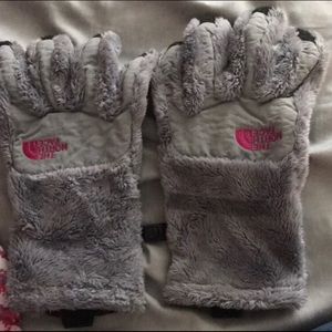 North face 2 in 1 jacket with gloves